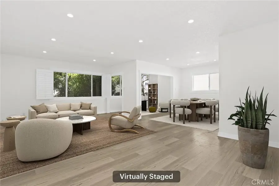1525 N Hayworth Avenue #204, Los Angeles, CA 90046 - #2