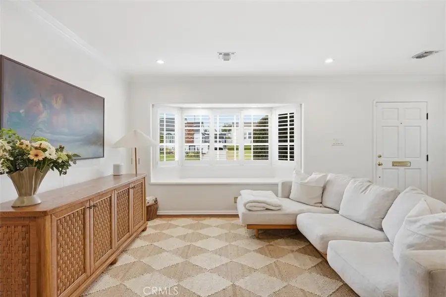 6426 W 82nd Street, Los Angeles, CA 90045 - #2