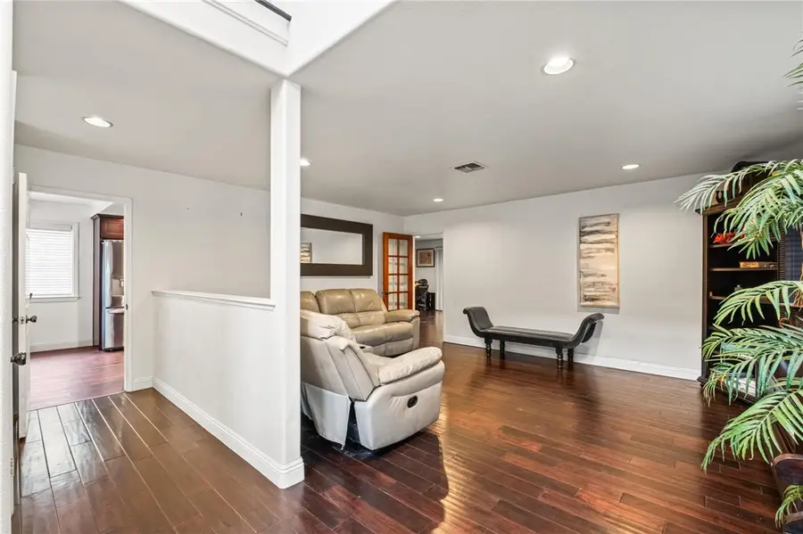 5048 W 121st Street, Hawthorne, CA 90250 - #3