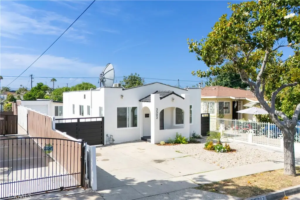3500 W 111th Place, Inglewood, CA 90303 - #1