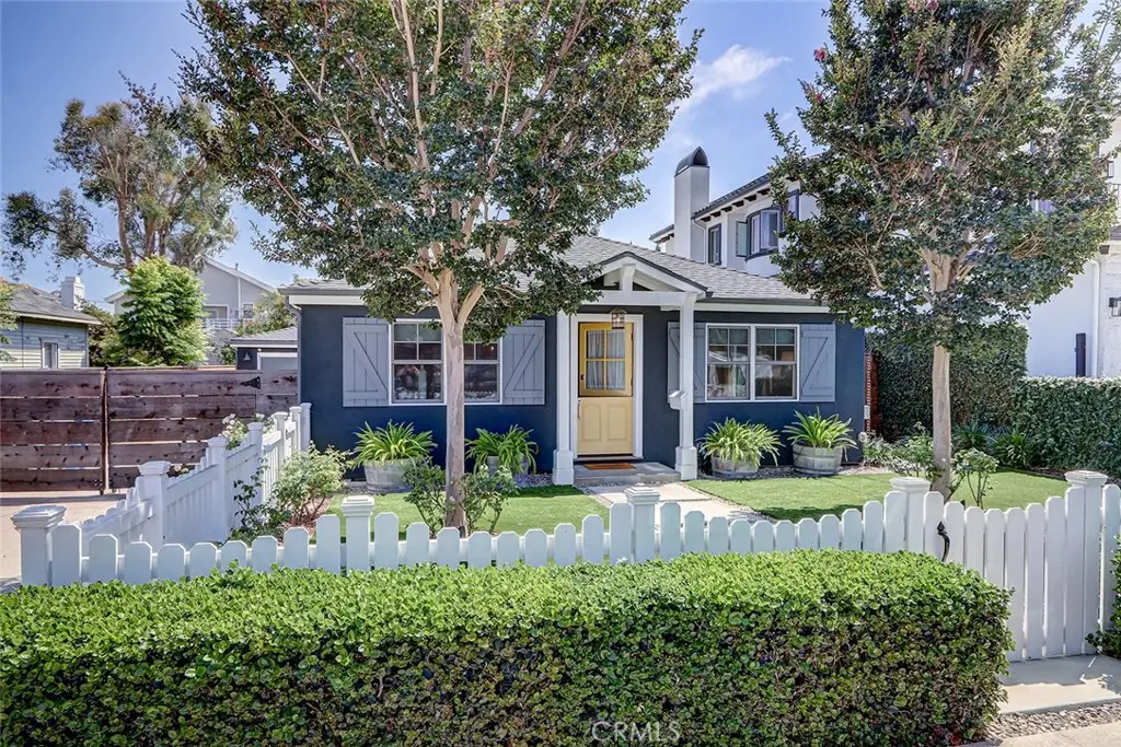 2002 Robinson Street, Redondo Beach, CA 90278 - #1