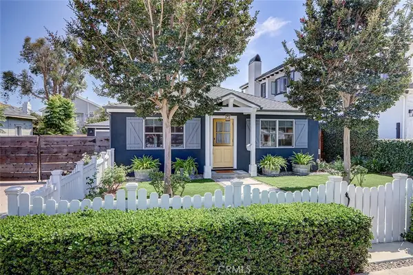 2002 Robinson Street, Redondo Beach, CA 90278