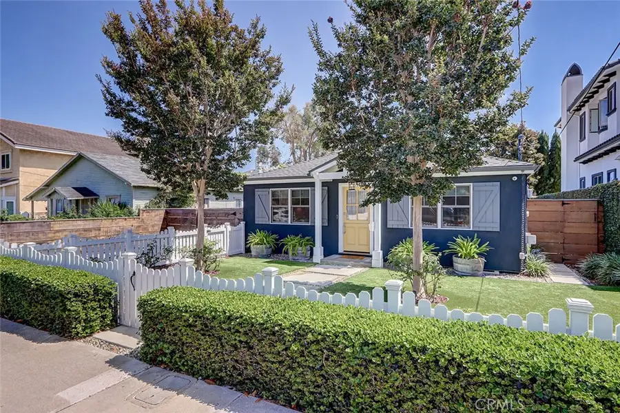 2002 Robinson Street, Redondo Beach, CA 90278 - #2