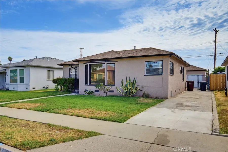904 N Evers Avenue, Compton, CA 90220 - #2