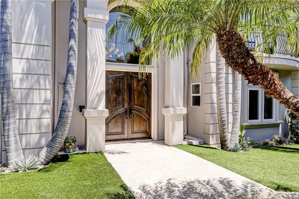 819 11th Street, Manhattan Beach, CA 90266