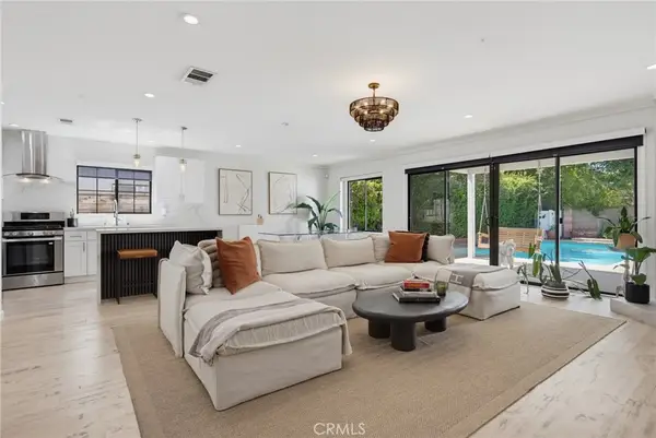 13547 Bessemer Street, Valley Glen, CA 91401