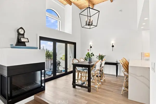 225 4th Street, Hermosa Beach, CA 90254