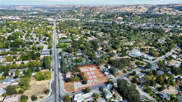 7955 Morro Road, Atascadero, CA 93422