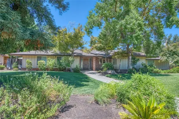 1590 W Escalon Avenue, Fresno, CA 93711