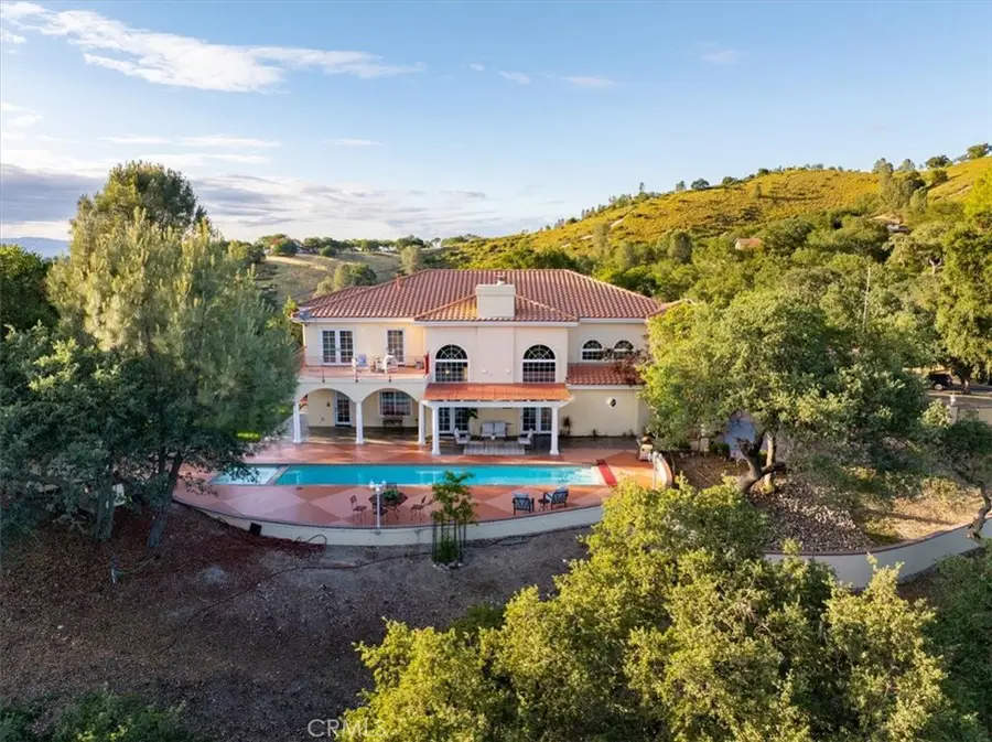 5255 Escarpa Ave, Atascadero, CA 93422 - #3