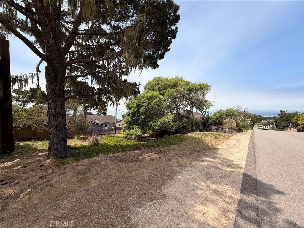 422 Weymouth, Cambria, CA 93428 - #1