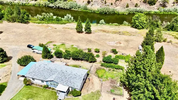 38727 State Highway 96, Klamath River, CA 96050