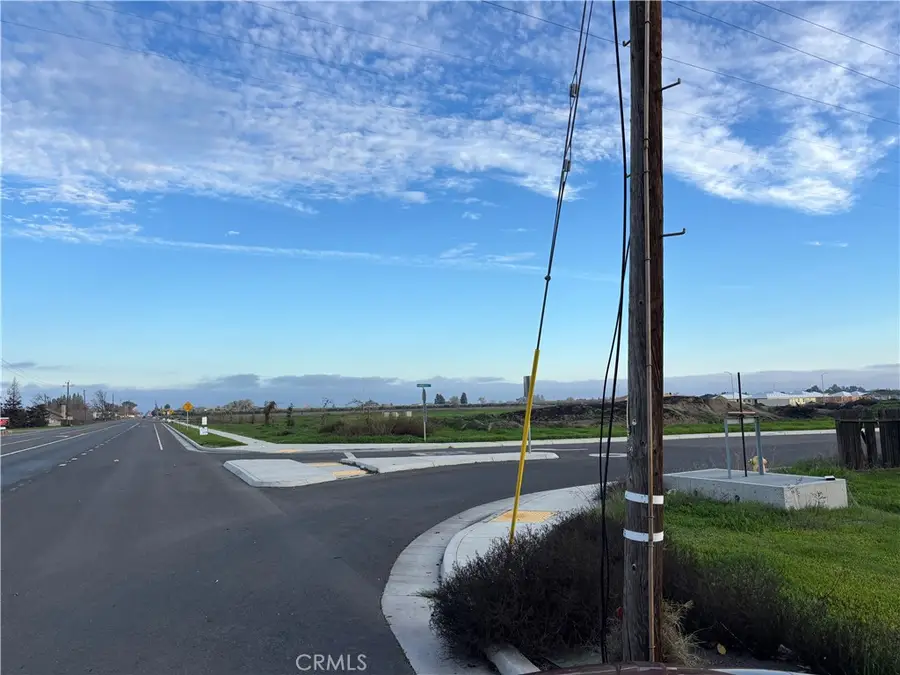 698 Hambright (corner Hwy 32) Avenue, Orland, CA 95963 - #2