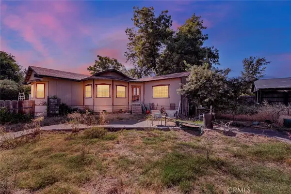 8695 Shasta, Los Molinos, CA 96055