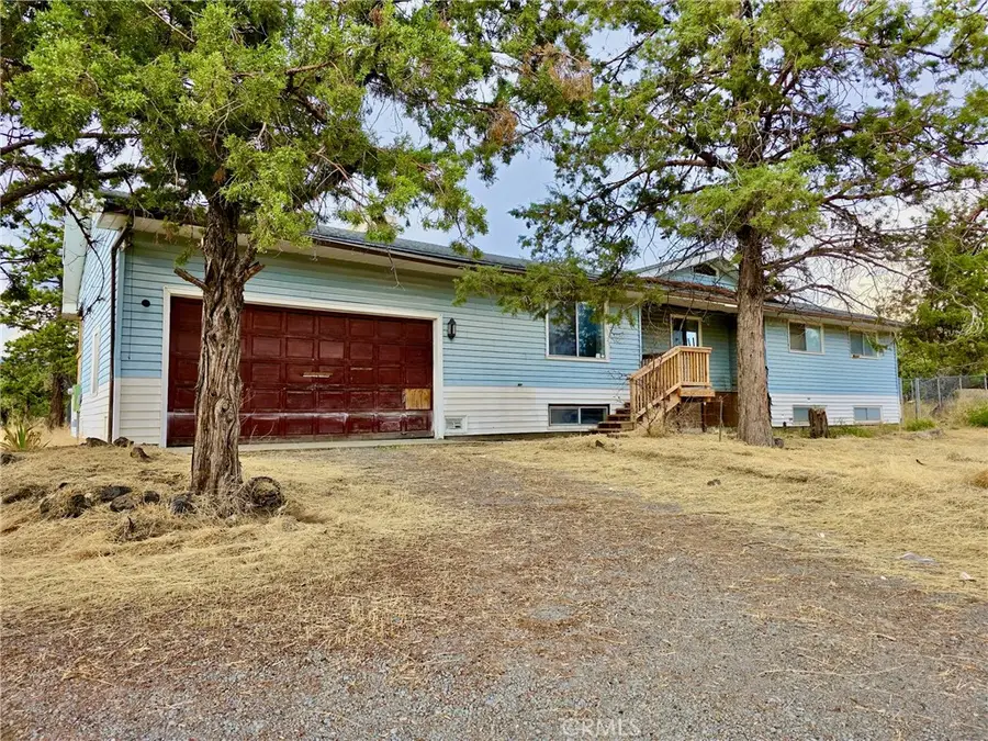 13409 County Hwy A-12, Montague, CA 96064 - #2