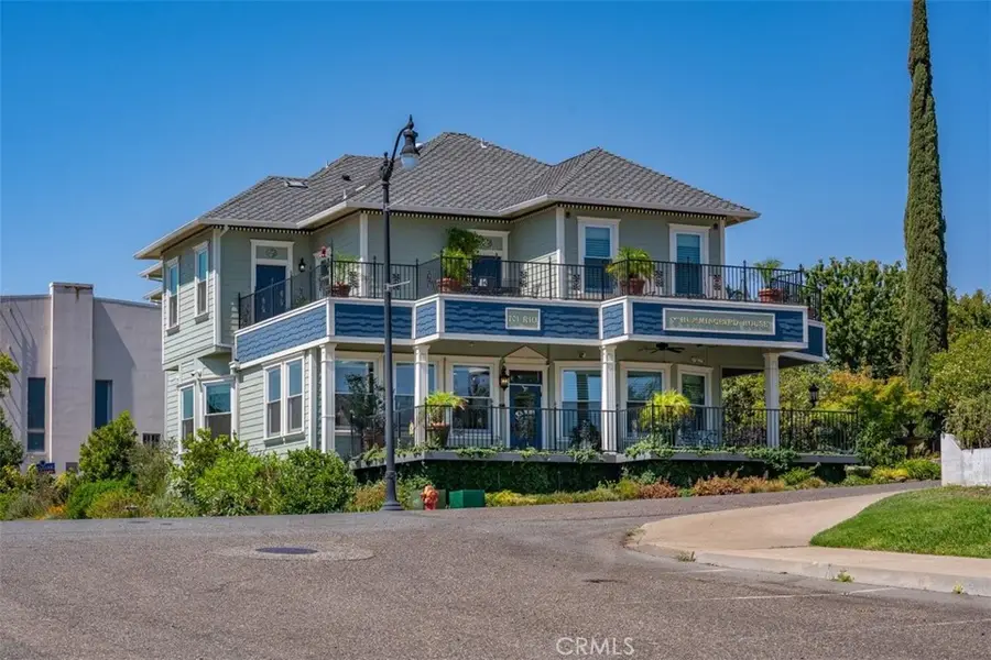 701 Rio Street, Red Bluff, CA 96080 - Image #2