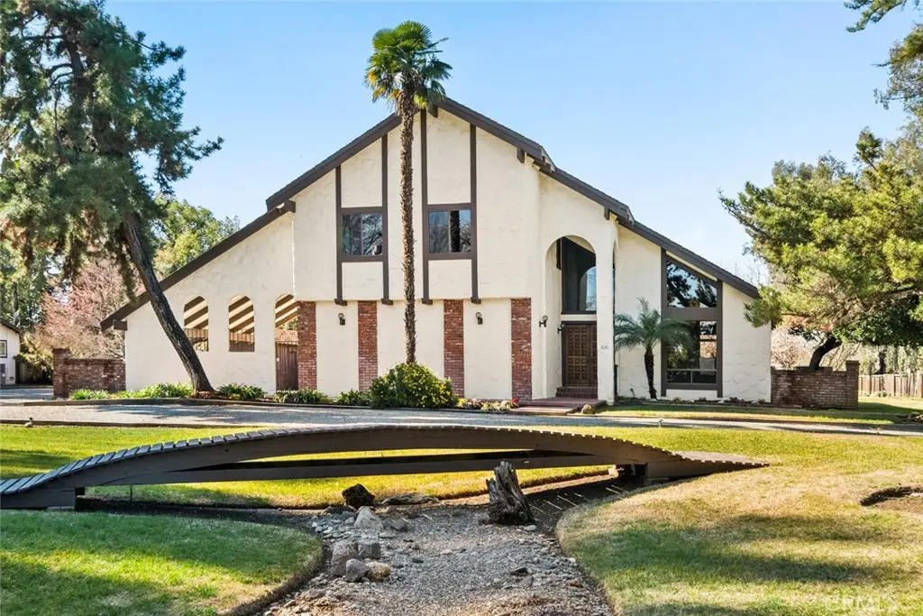 1041 Washington, Willows, CA 95988 - #1