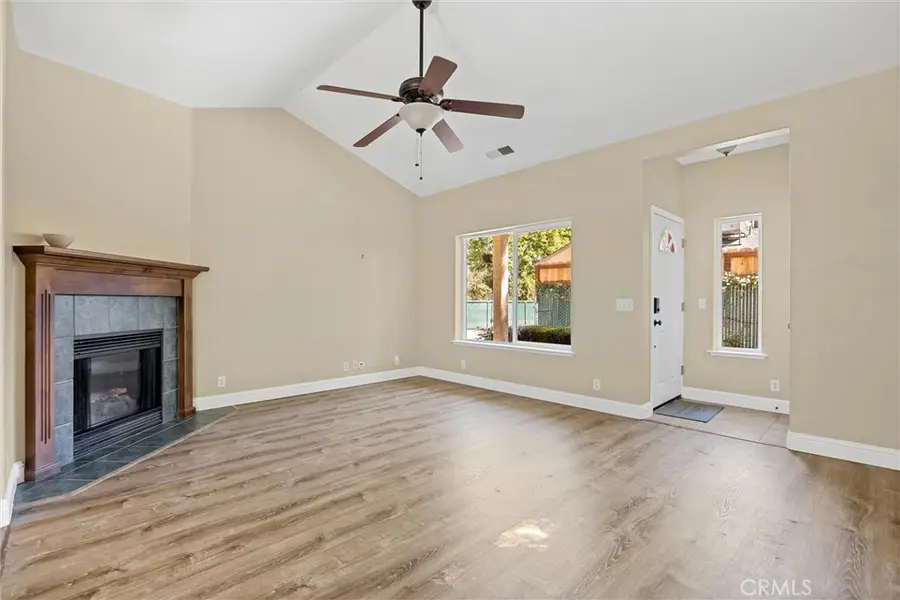 306 Henshaw Avenue, Chico, CA 95973 - #3