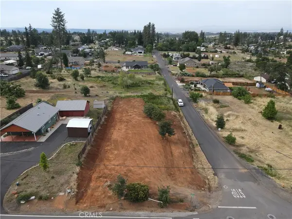 1300 Elliott Rd, Paradise, CA 95969