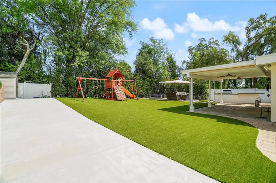 7044 Scarborough Peak Drive, West Hills, CA 91307 - Image #2