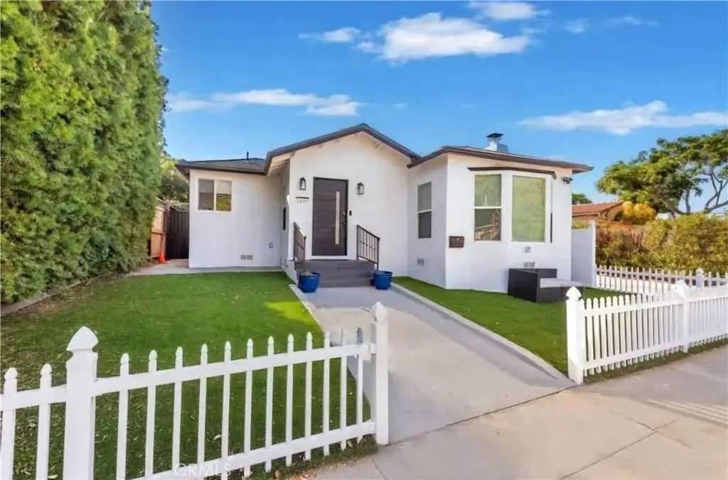 1657 S Garth Avenue, Los Angeles, CA 90035 - #1