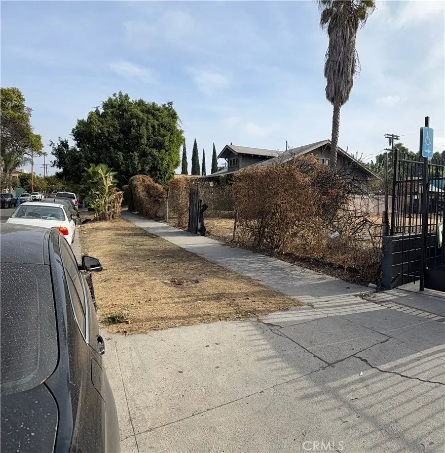 6132 Romaine Street, Los Angeles, CA 90038 - #3