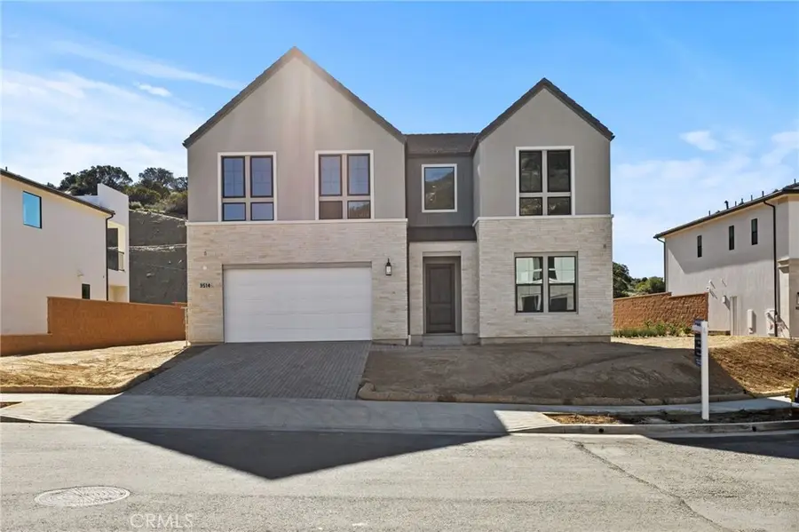 9514 N Andora Avenue, Chatsworth, CA 91311 - #2