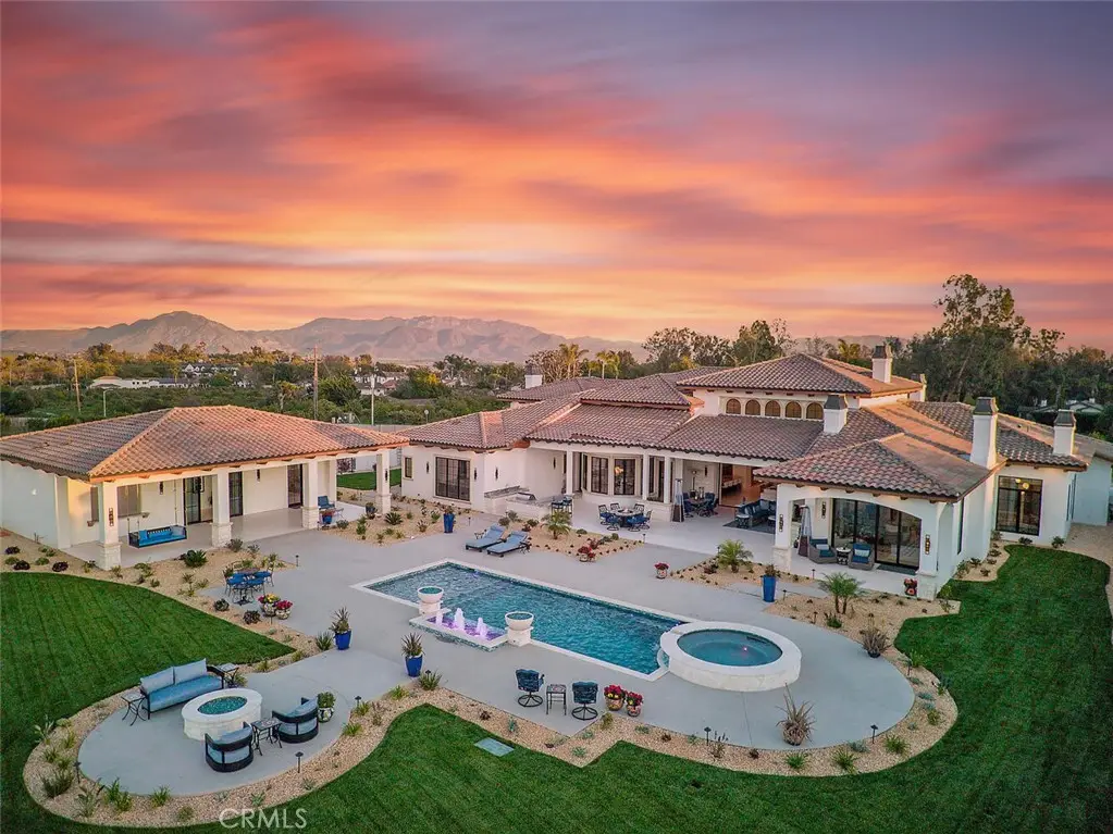 277 Crestview Avenue, Camarillo, CA 93010 - Image #1