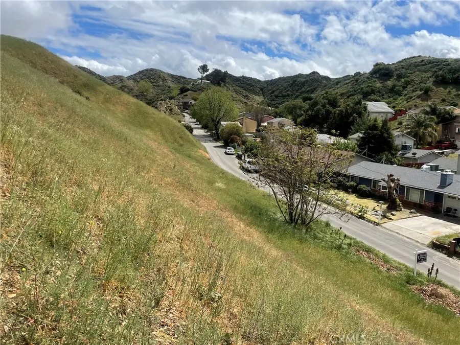 14 Driver Avenue, Val Verde, CA 91384 - #2