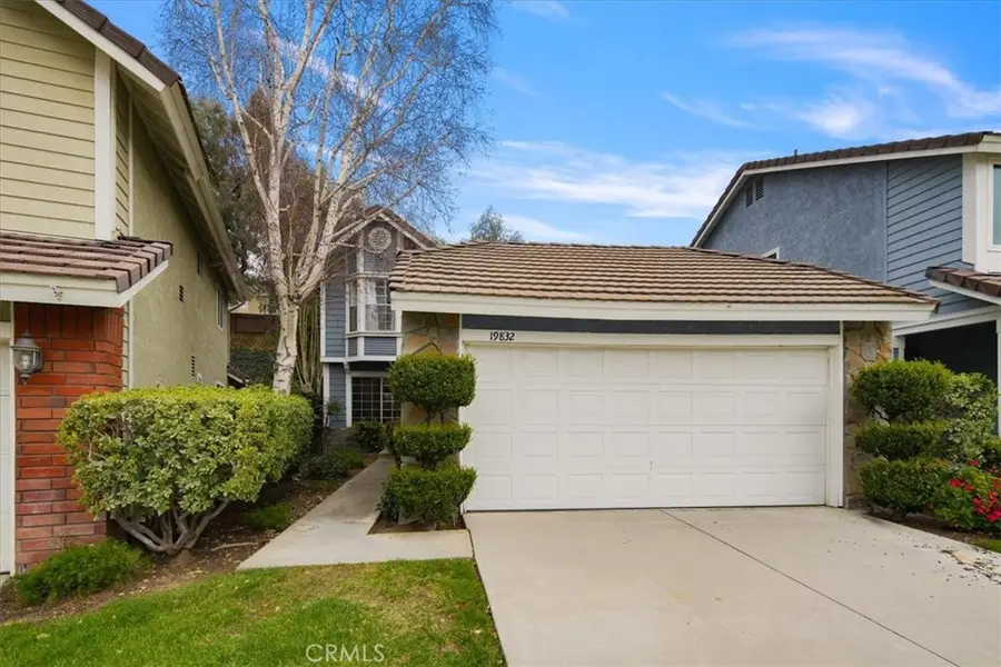 19832 Pandy Ct, Canyon Country, CA 91351 - Image #3