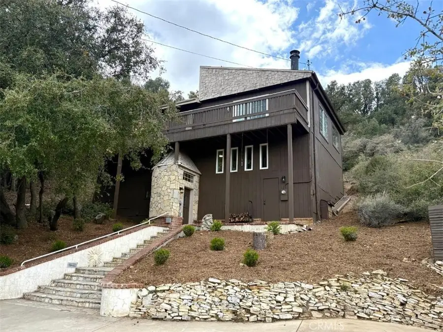 1909 Pioneer Way, Pine Mountain Club, CA 93222 - #2