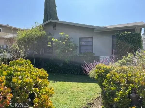 10856 Camarillo Street, Toluca Lake, CA 91602