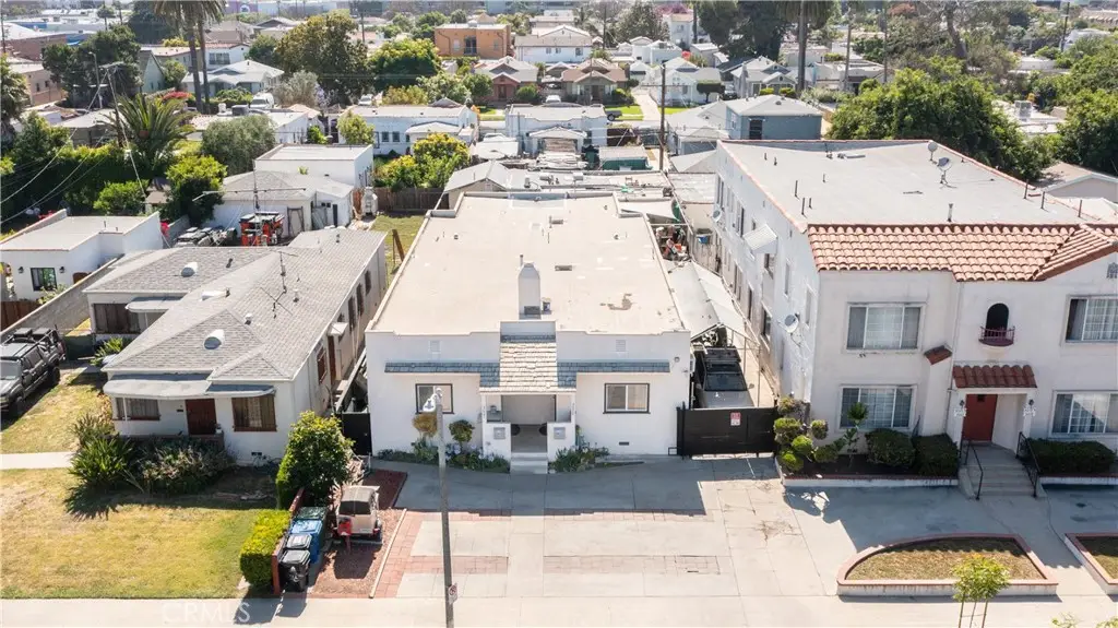 3025 Edgehill Drive, Los Angeles, CA 90018 - Image #1