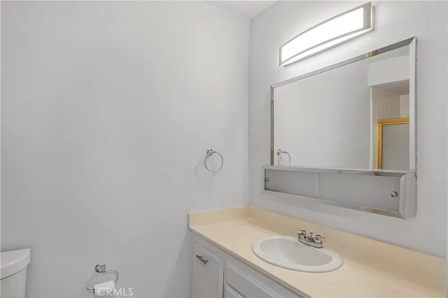 5429 Newcastle Avenue #309, Encino, CA 91316 - Image #3