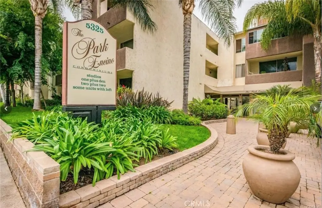 5325 Newcastle Avenue #127, Encino, CA 91316 - Image #1