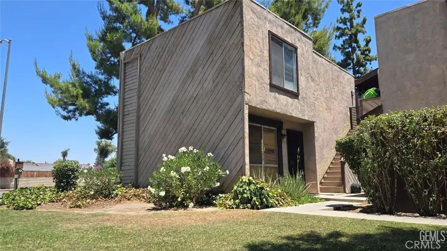 6021 Almendra Avenue #C, Bakersfield, CA 93309 - Image #2