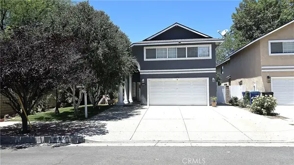 8467 Penfield Avenue, Winnetka, CA 91306