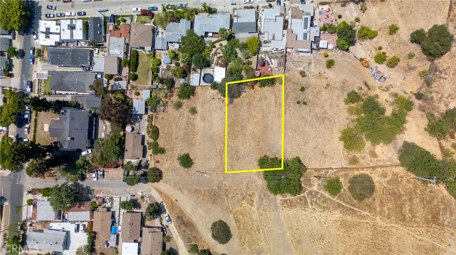 3535 Thorpe Avenue, Los Angeles, CA 90065 - #2