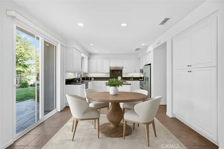 26812 Peppertree Drive, Valencia, CA 91381 - Image #3