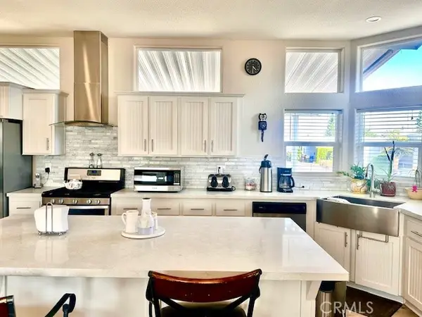 8901 Eton Avenue #12, Canoga Park, CA 91304