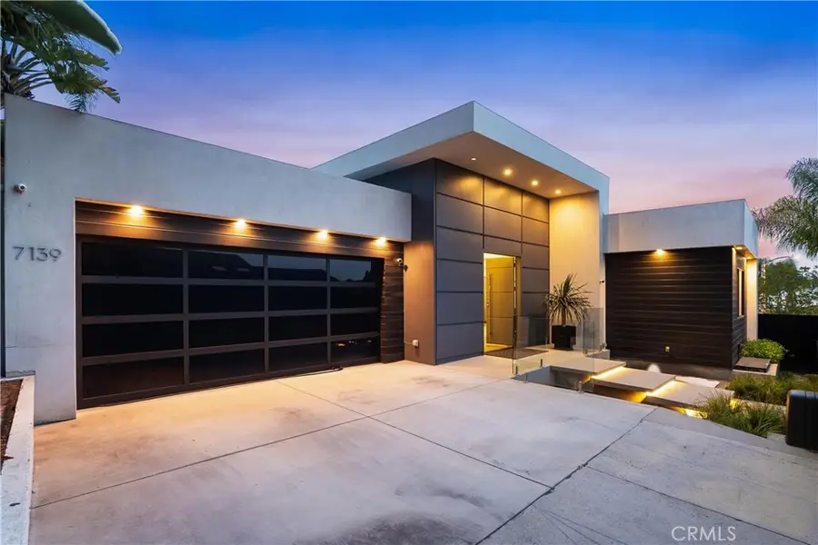 7139 Macapa Drive, Los Angeles, CA 90068 - Image #2