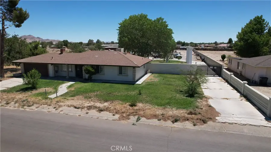 41060 158th Street E, Lake Los Angeles, CA 93535 - Image #2