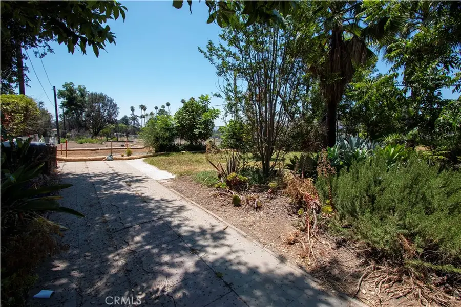 1152 E Mendocino Street, Altadena, CA 91001 - Image #3