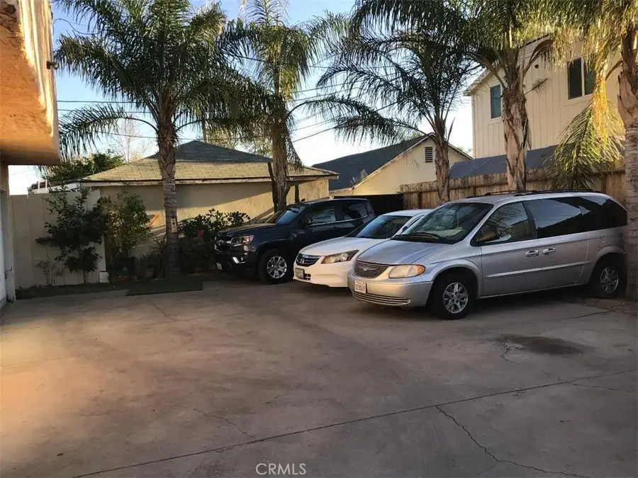 1000 Glenoaks Boulevard, San Fernando, CA 91340 - Image #3