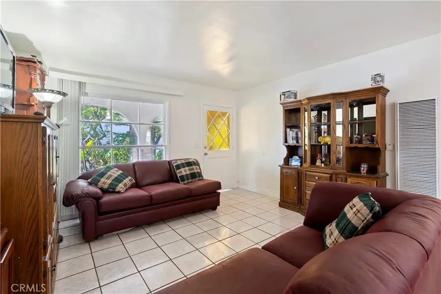 8446 Bradley Avenue, Sun Valley, CA 91352 - #3