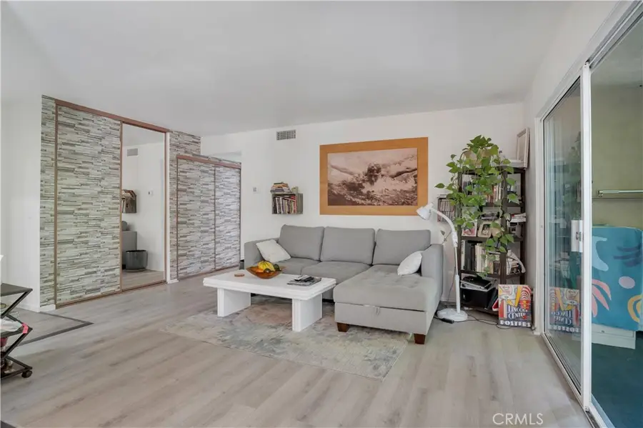 291 Sequoia Court #13, Thousand Oaks, CA 91360 - Image #3