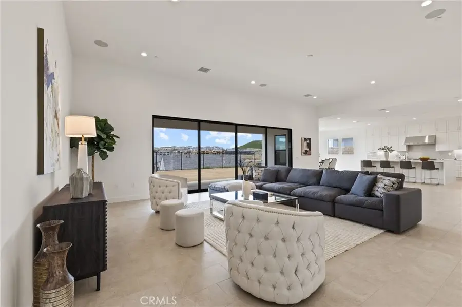 30041 N Avenida Sierra Madre, Valencia, CA 91354 - Image #2