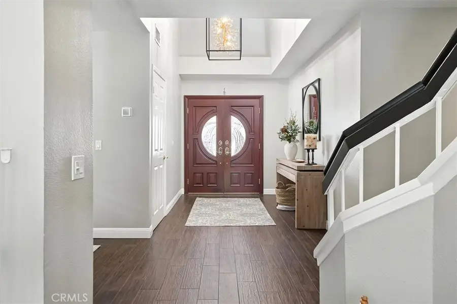 23456 Thornewood Drive, Newhall, CA 91321 - Image #3