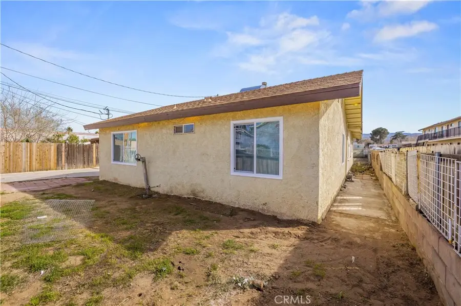 5038 W Avenue L10, Quartz Hill, CA 93536 - Image #2
