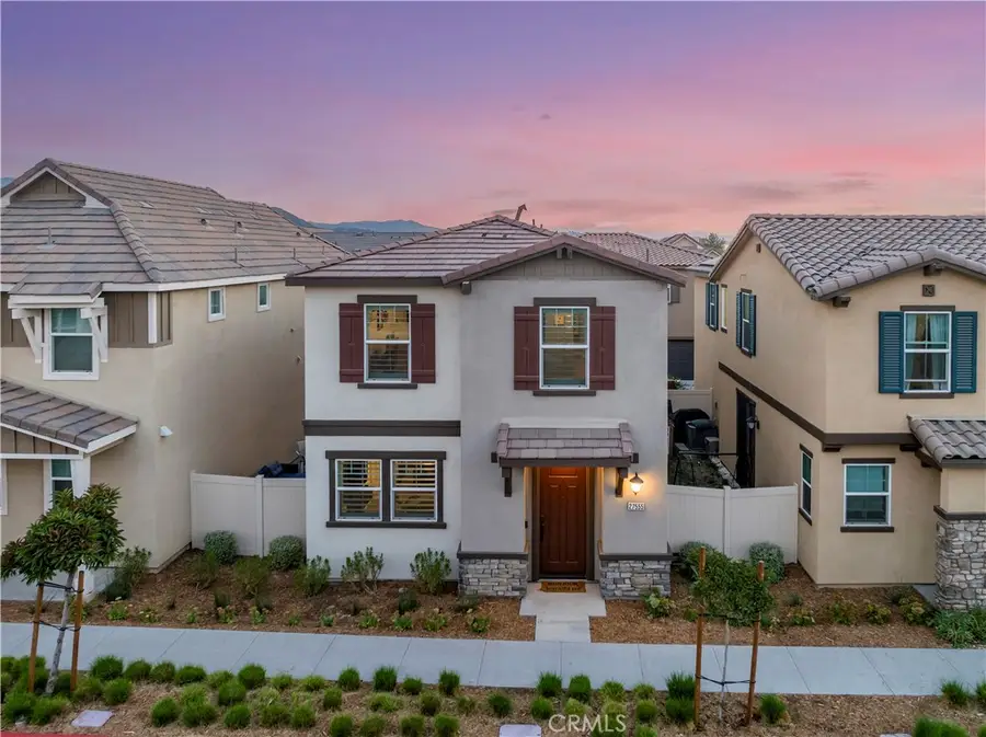 27555 Antelope Drive, Canyon Country, CA 91387 - Image #3